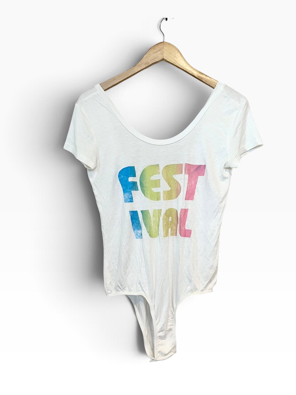 PST Rainbow Festival Short Sleeve Scoop Neck White Bodysuit Size Medium